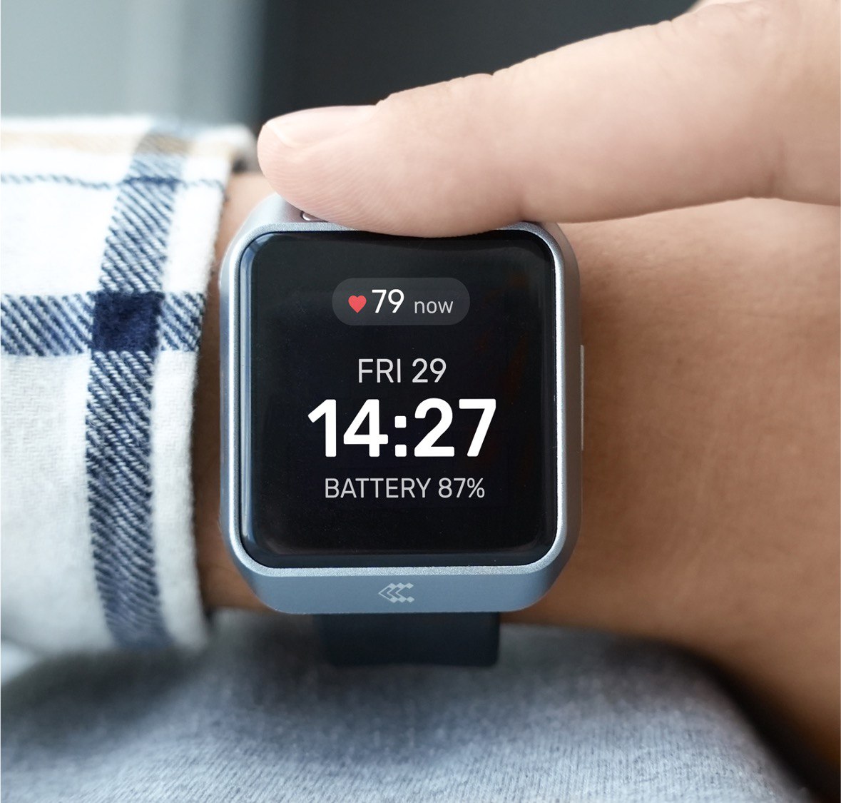 Brățara TeltoHeart pe încheietură